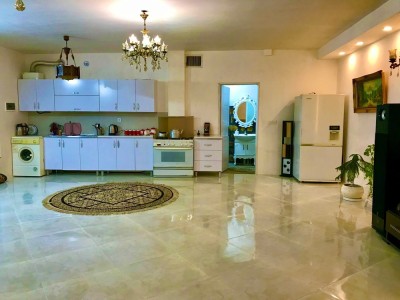 واحد دوبلکس و دو خوابه، عمارت آکو