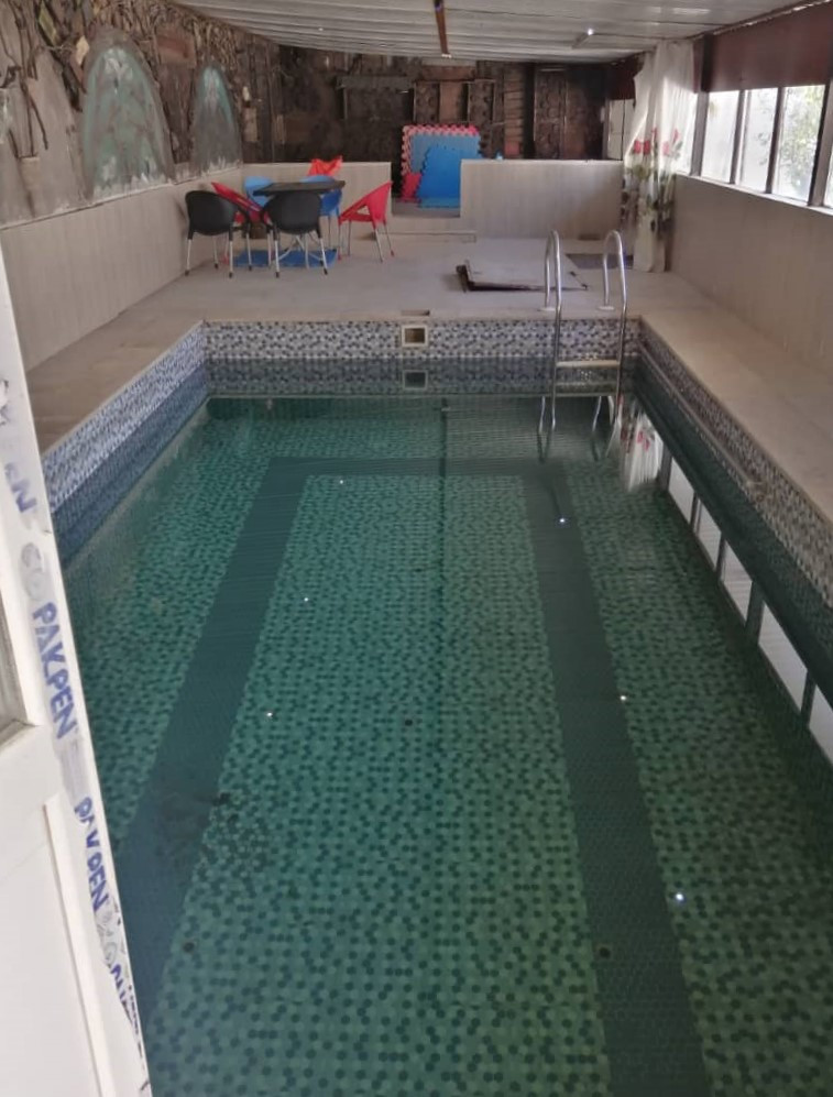 استخر استخر