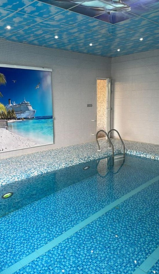 استخر استخر