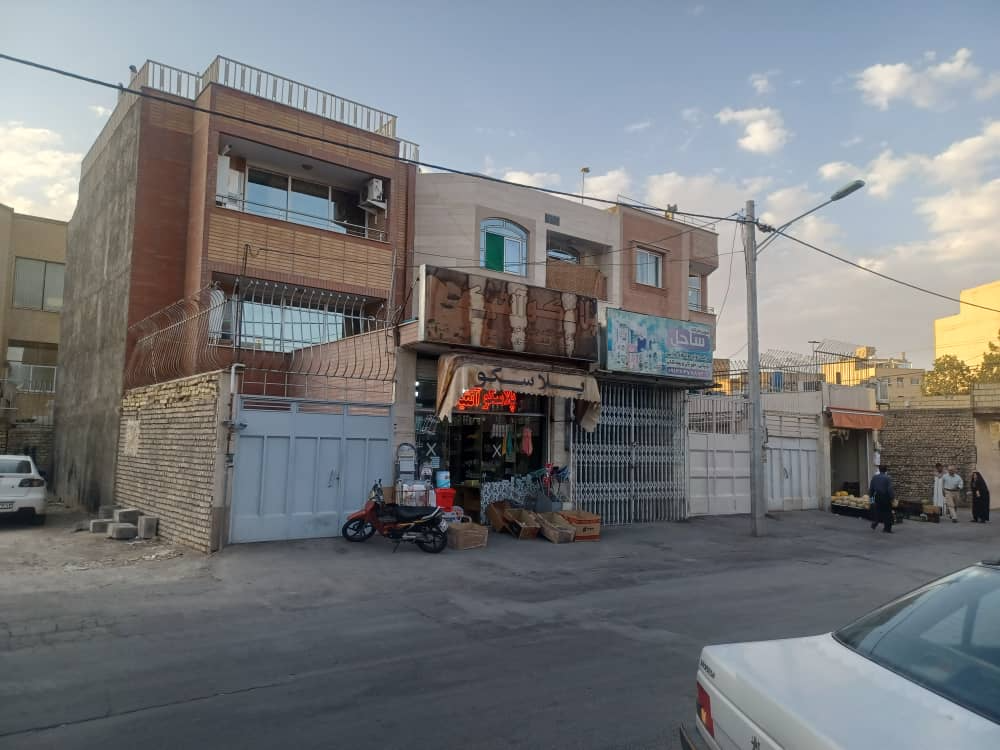 نمای ساختمان