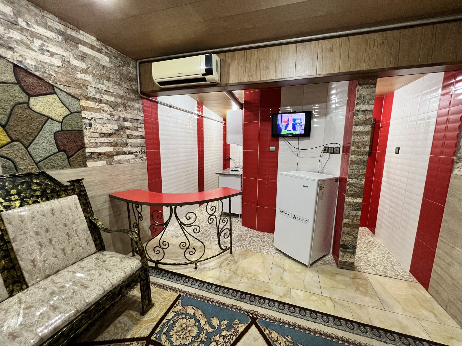 اتاق پذیرایی و آشپزخانه اتاق پذیرایی و آشپزخانه