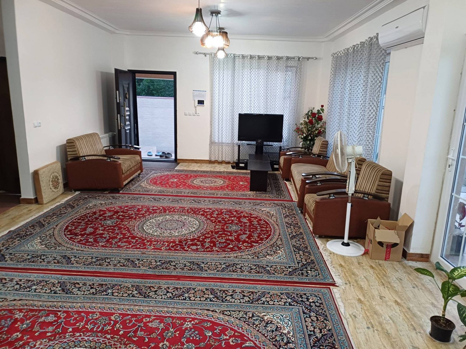 اتاق پذیرایی