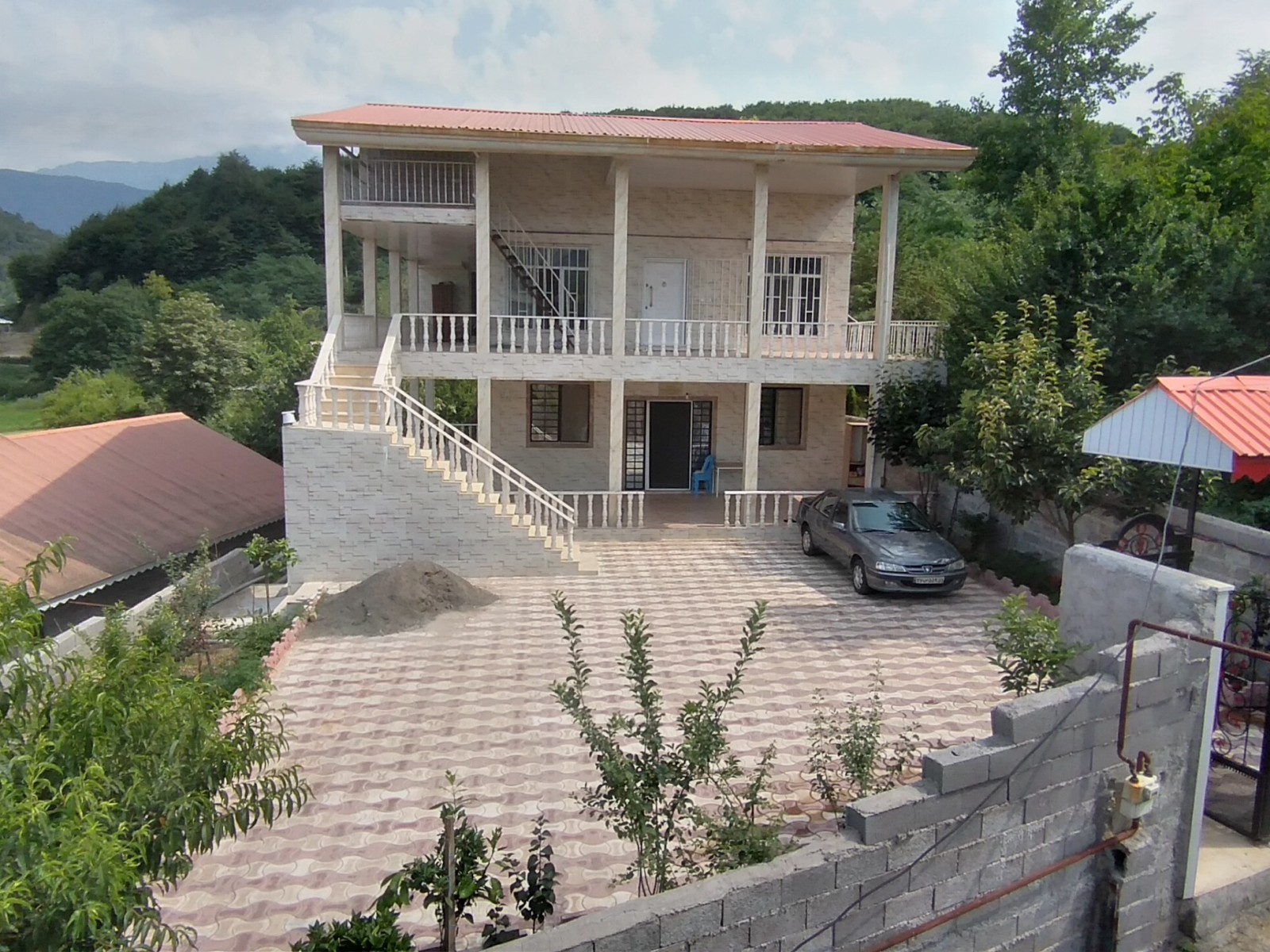 نمای بیرونی ساختمان نمای بیرونی ساختمان