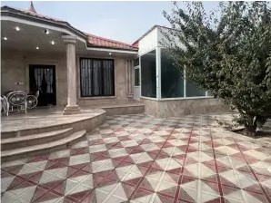 ورودی اقامتگاه ورودی اقامتگاه