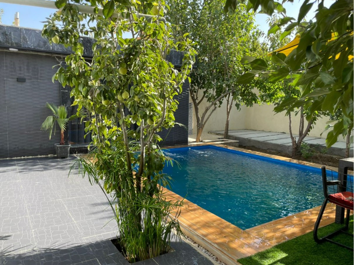 استخر استخر