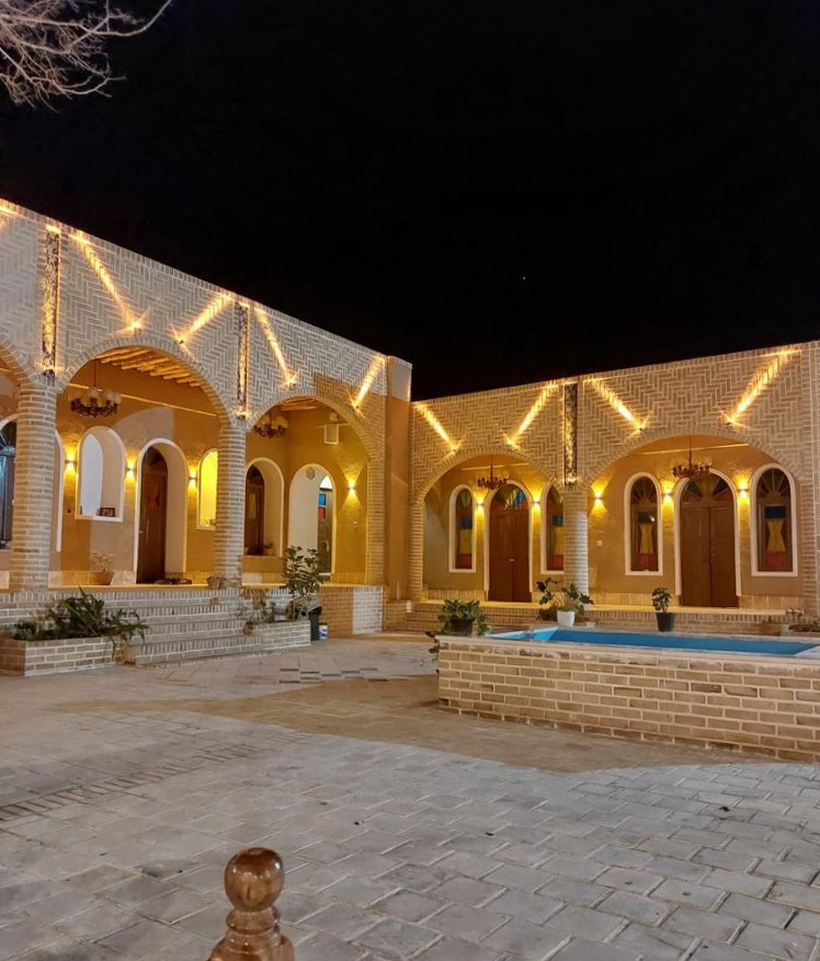 نمای "مجموعه بومگردی حاج علی"