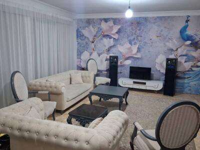 باغ ویلای تک خواب با استخر آب‌گرم و فوتبال‌دستی