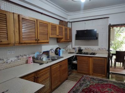 ویلا یک خوابه جنگلی کنار رودخانه ویلا یک خوابه جنگلی کنار رودخانه