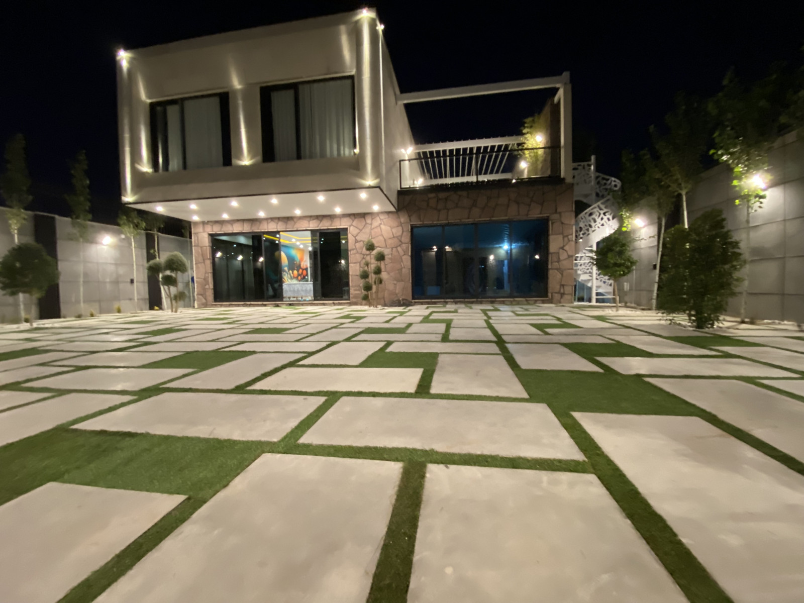 نمای ویلا حیاط نمای ویلا حیاط