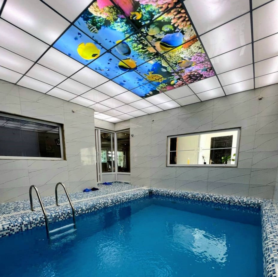 استخر استخر