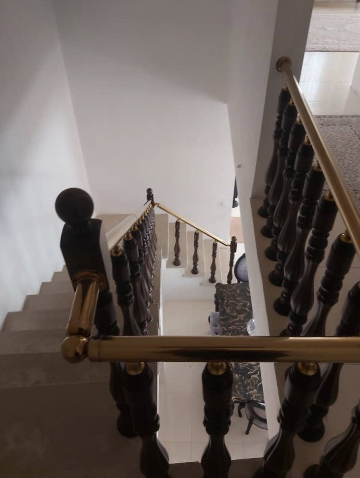 راهپله بین طبقات راهپله بین طبقات