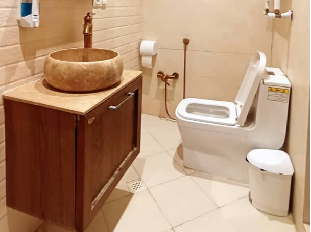 سرویس بهداشتی و حمام