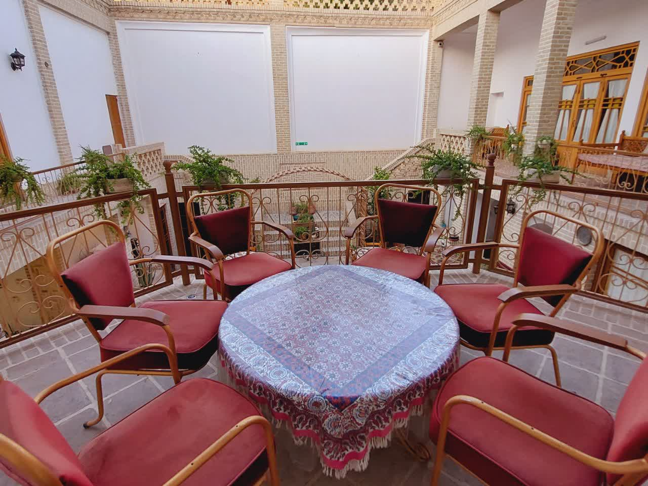 نمای بیرونی ساختمان نمای بیرونی ساختمان