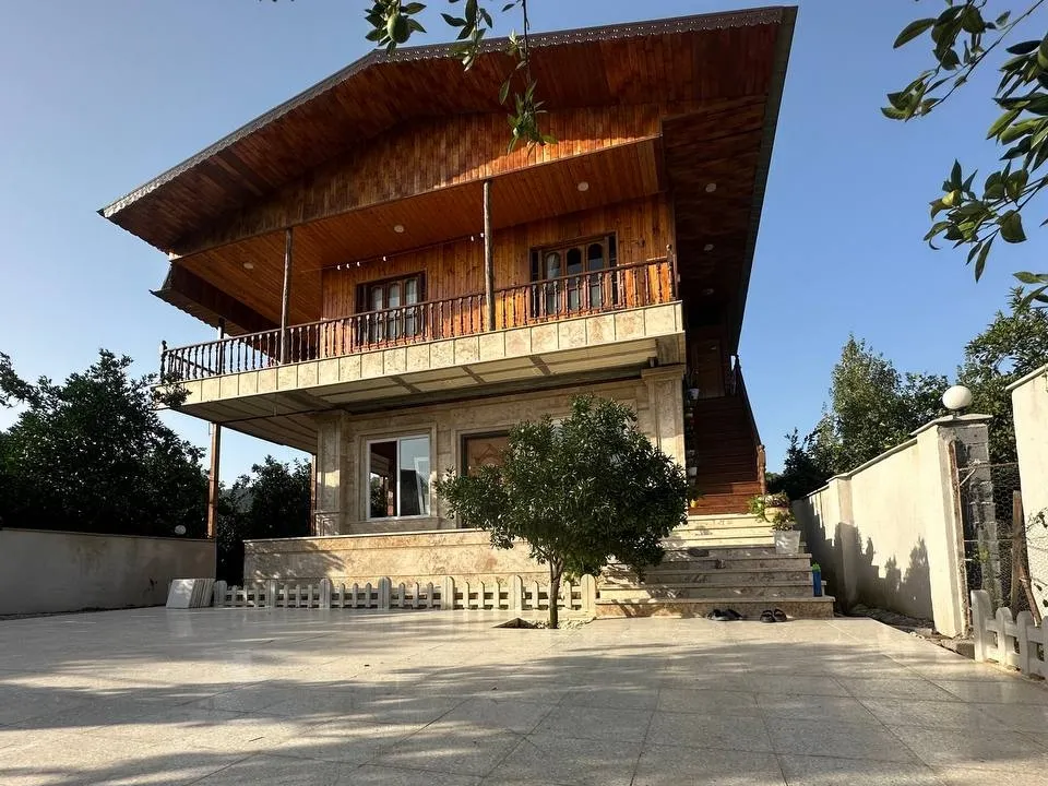 نمای بیرونی ساختمان