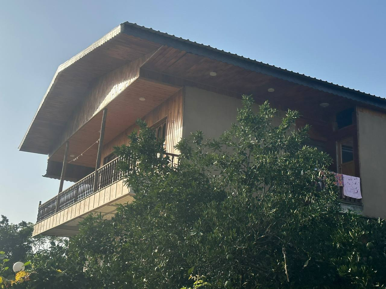 نمای بیرونی ساختمان