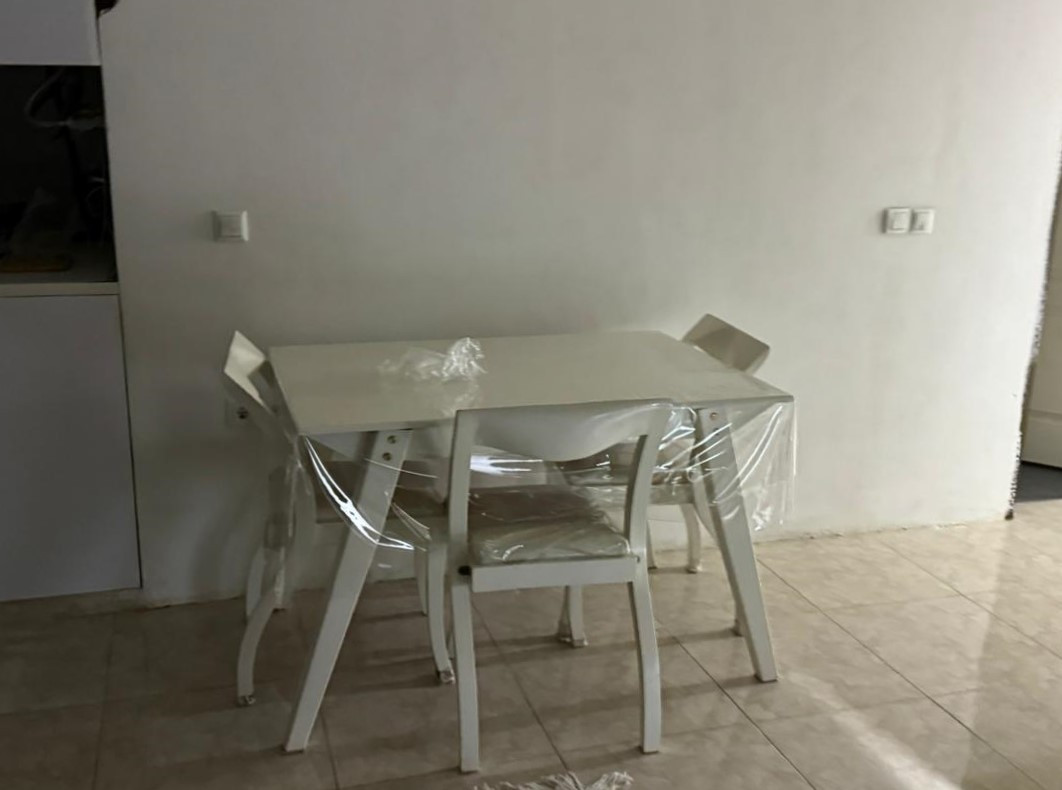 میز غذاخوری