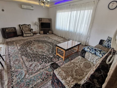 ویلا با چشم انداز زیبا در جای دنج و آرام ویلا با چشم انداز زیبا در جای دنج و آرام