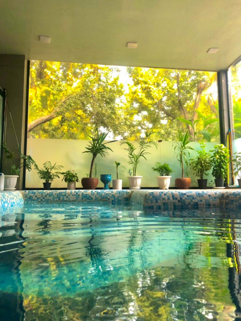 استخر استخر