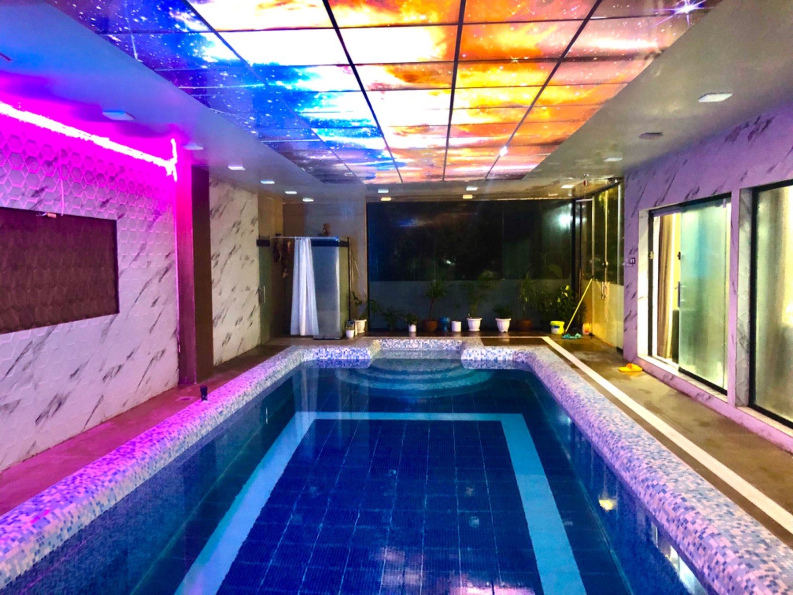 استخر استخر