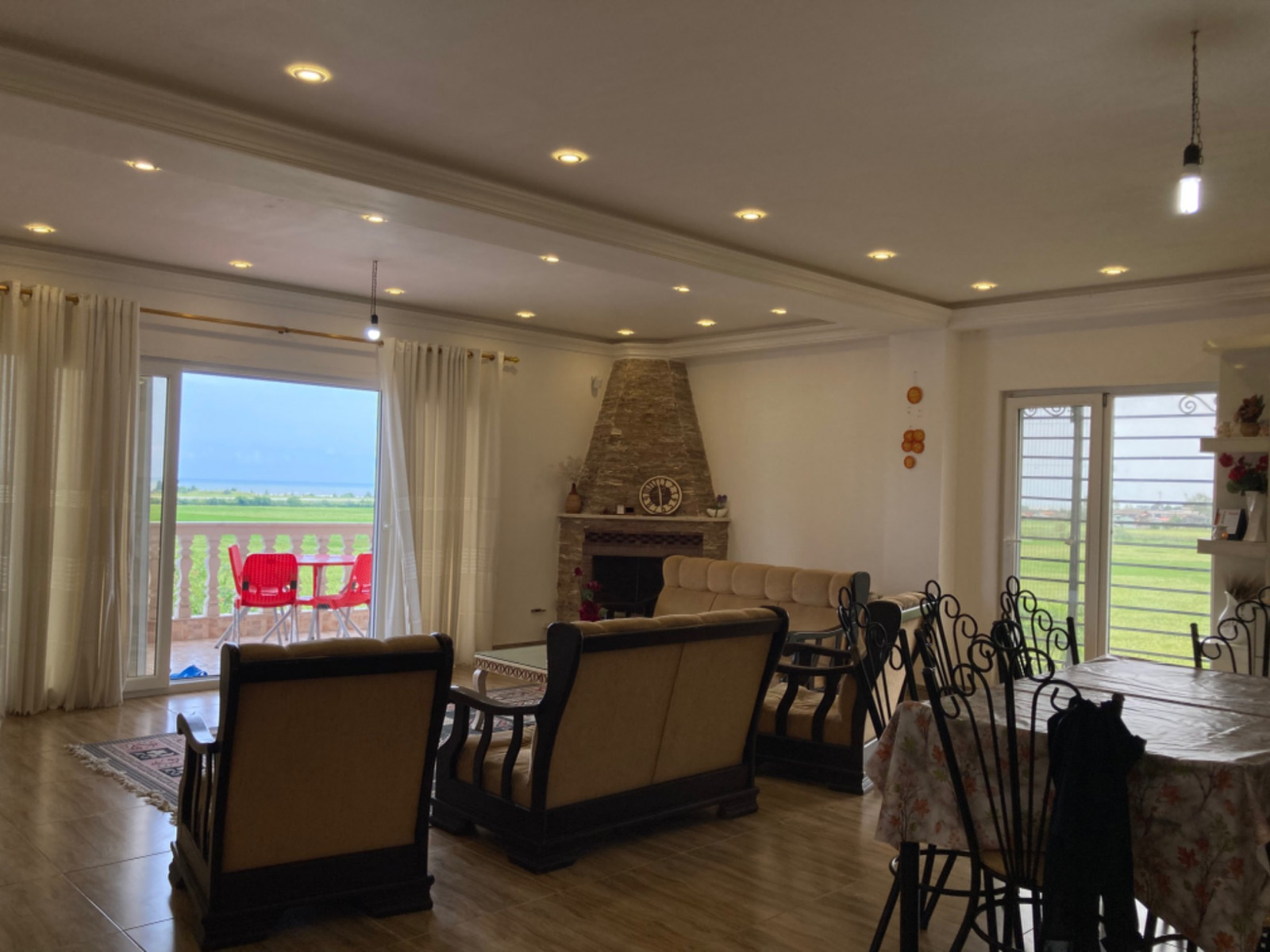 اتاق پذیرایی اتاق پذیرایی