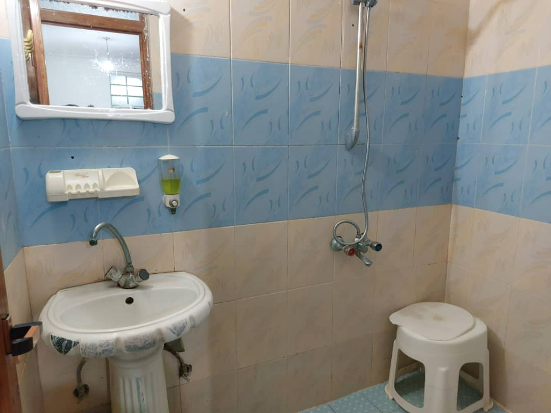 سرویس بهداشتی و حمام