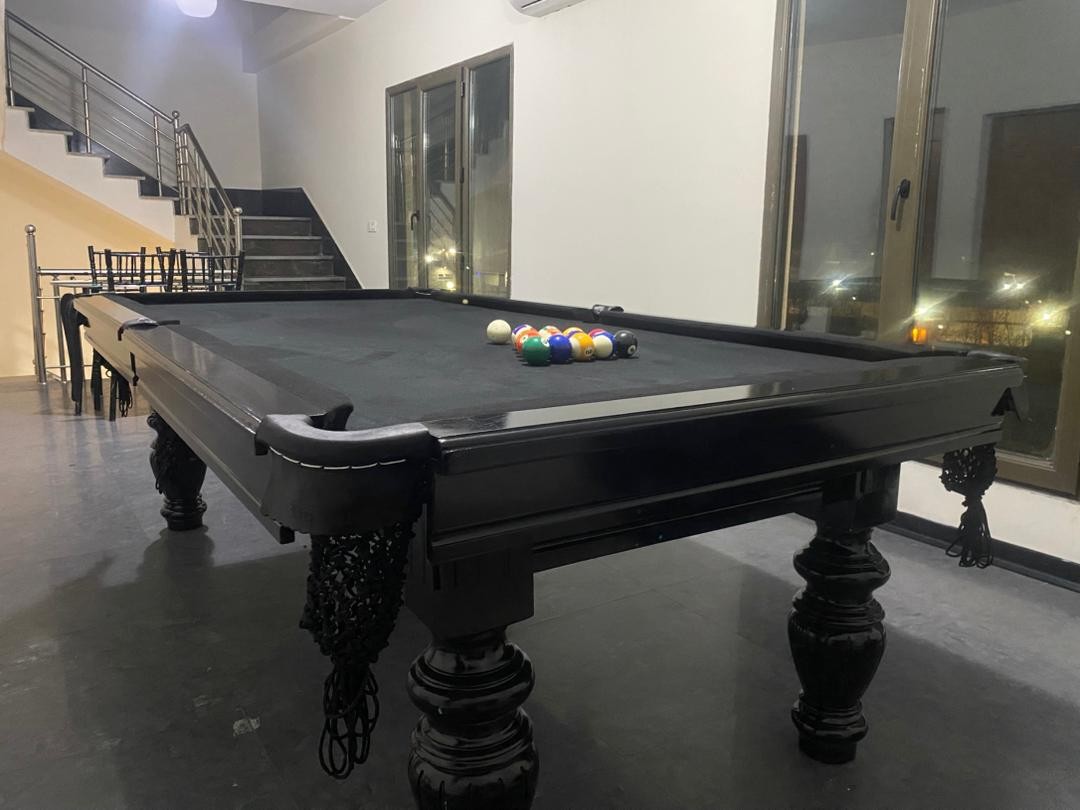 میز بیلیارد