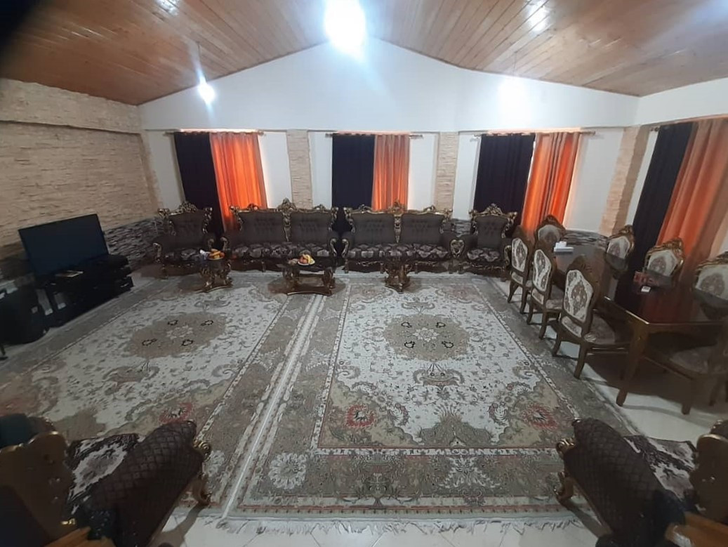 طبقه همکف