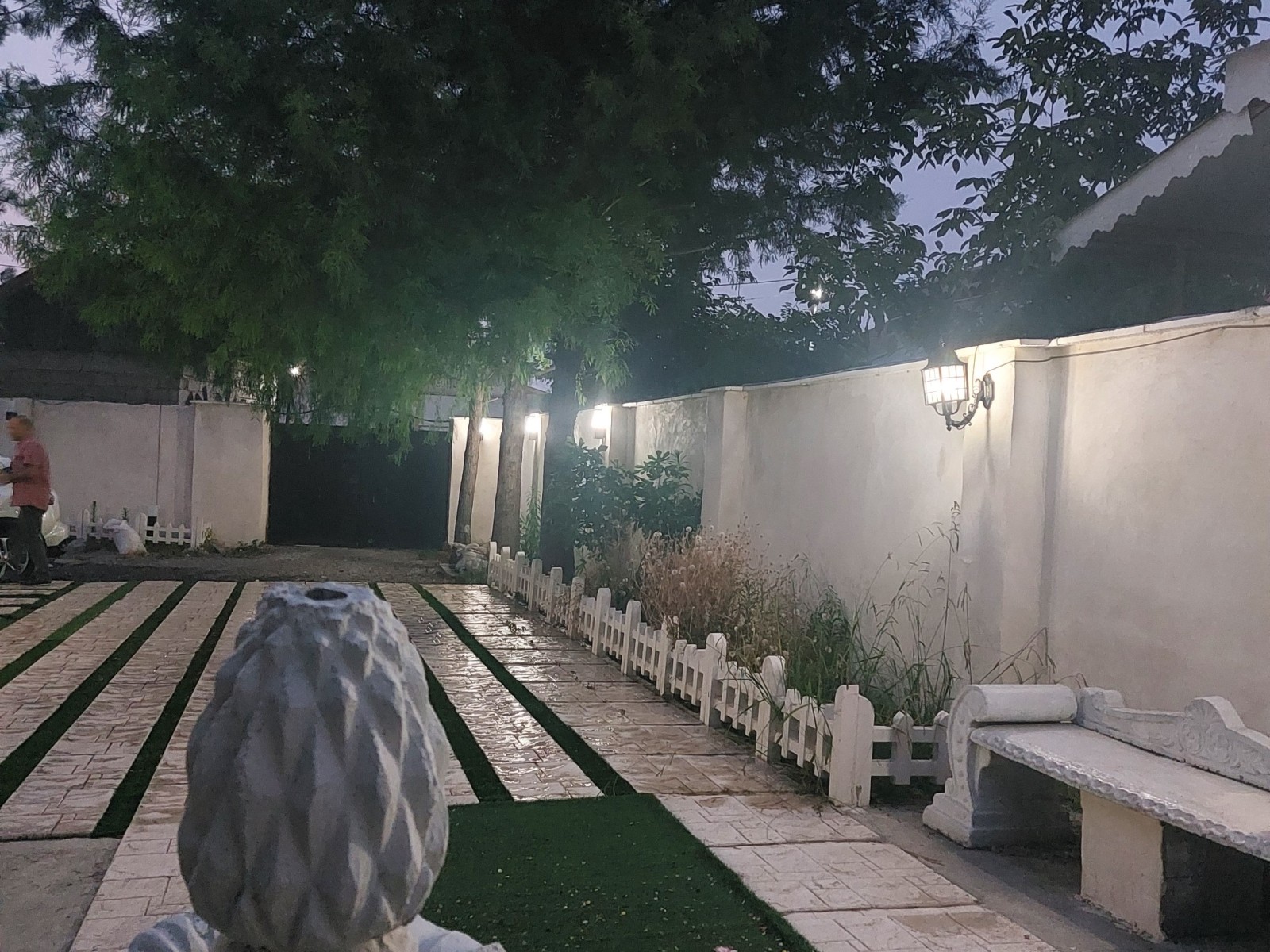 نمای بیرونی ساختمان