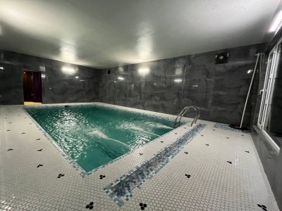 باغ ویلا با استخر چهار فصل باغستان ۱ باغ ویلا با استخر چهار فصل باغستان ۱