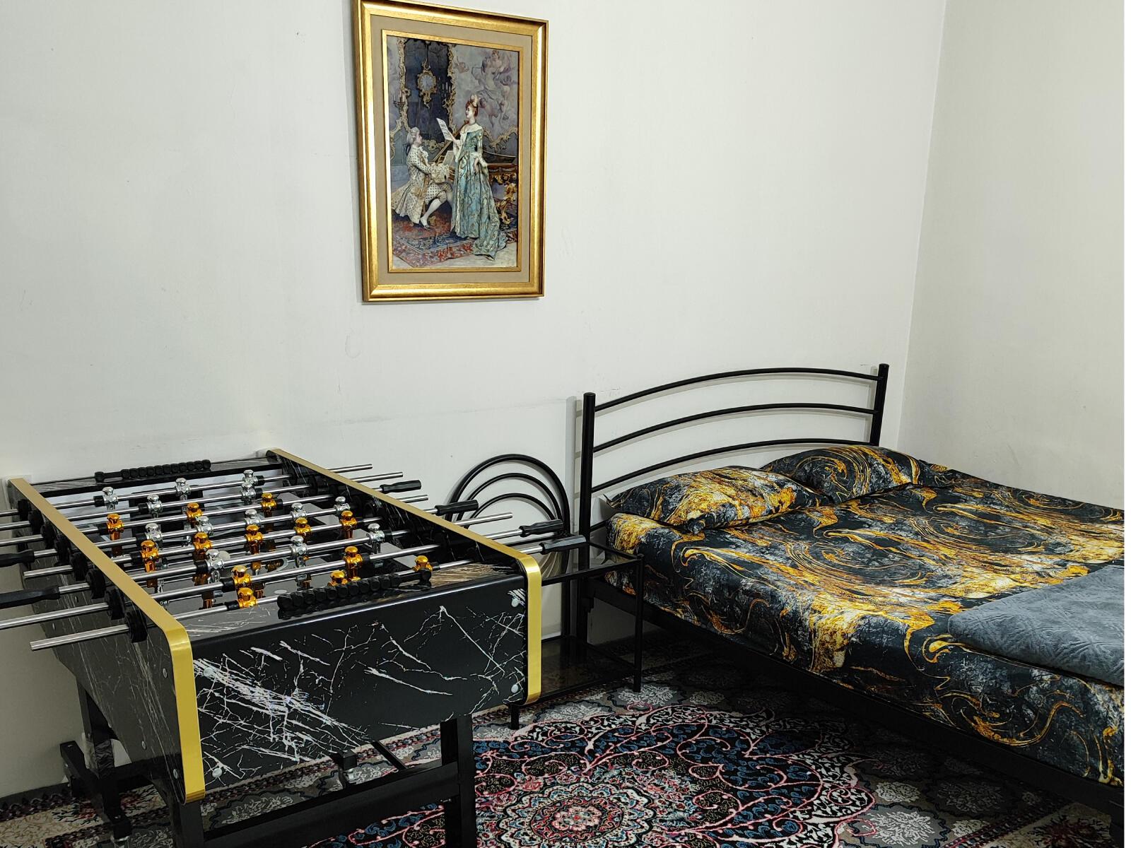 اتاقخواب با میز فوتبال دستی حرفهای اتاقخواب با میز فوتبال دستی حرفهای