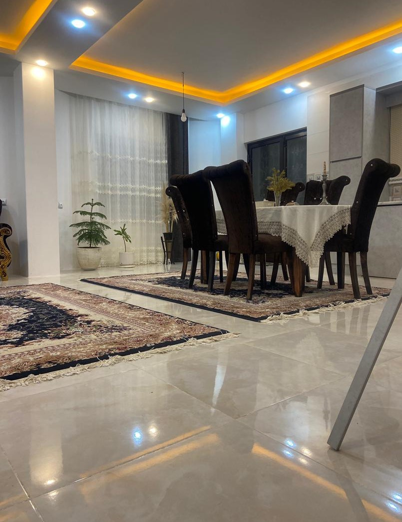 میز غذاخوری