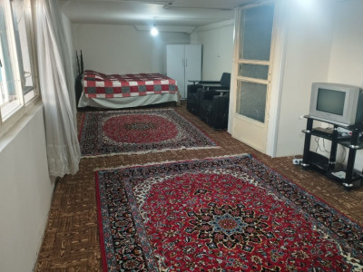 سوئیت شب با پارکینگ روباز