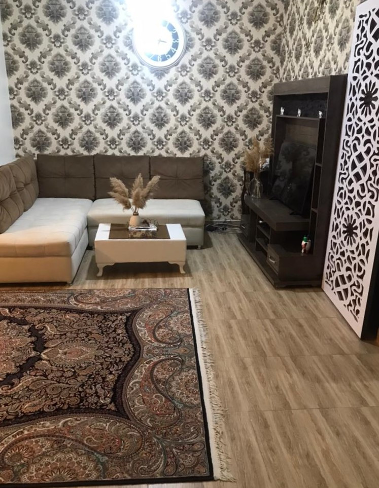 اتاق پذیرایی طبقه همکف