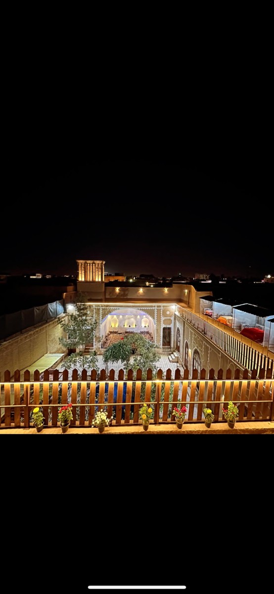 نمای ساختمان