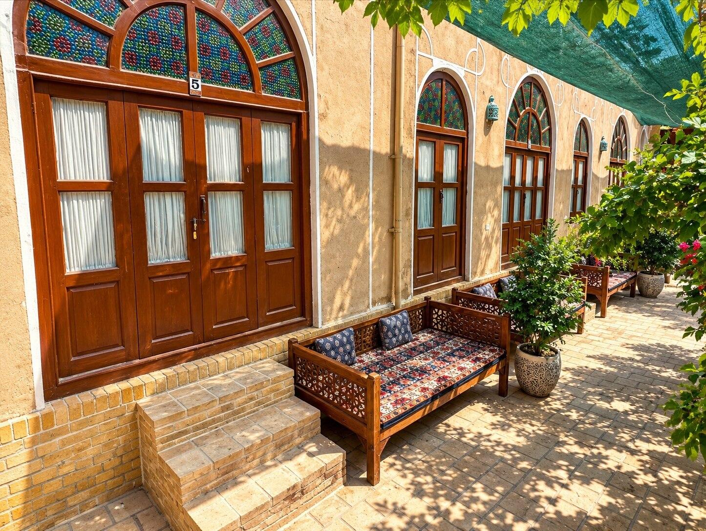 حیاط