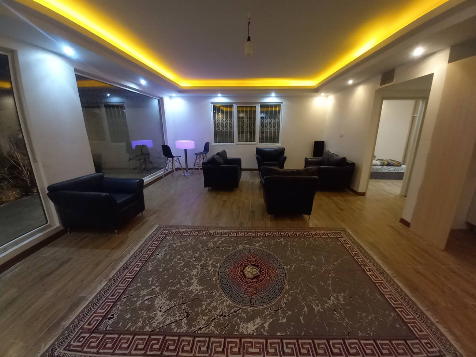 طبقه همکف