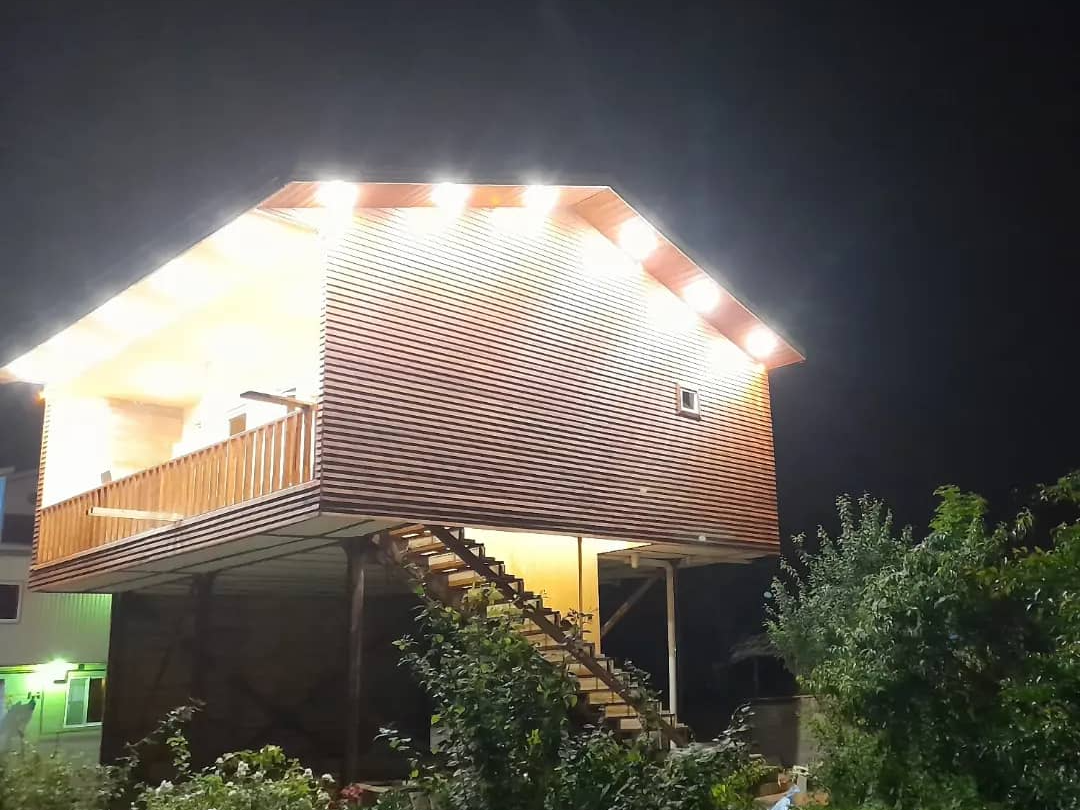 نمای بیرونی ساختمان