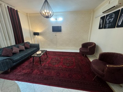 واحد مبله دو خوابه با پارکینگ سرپوشیده در مشهد