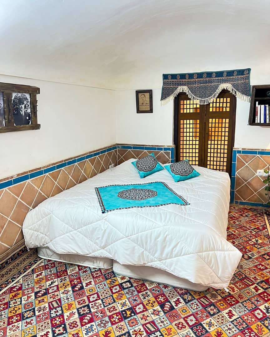 اتاق فرخی یزدی