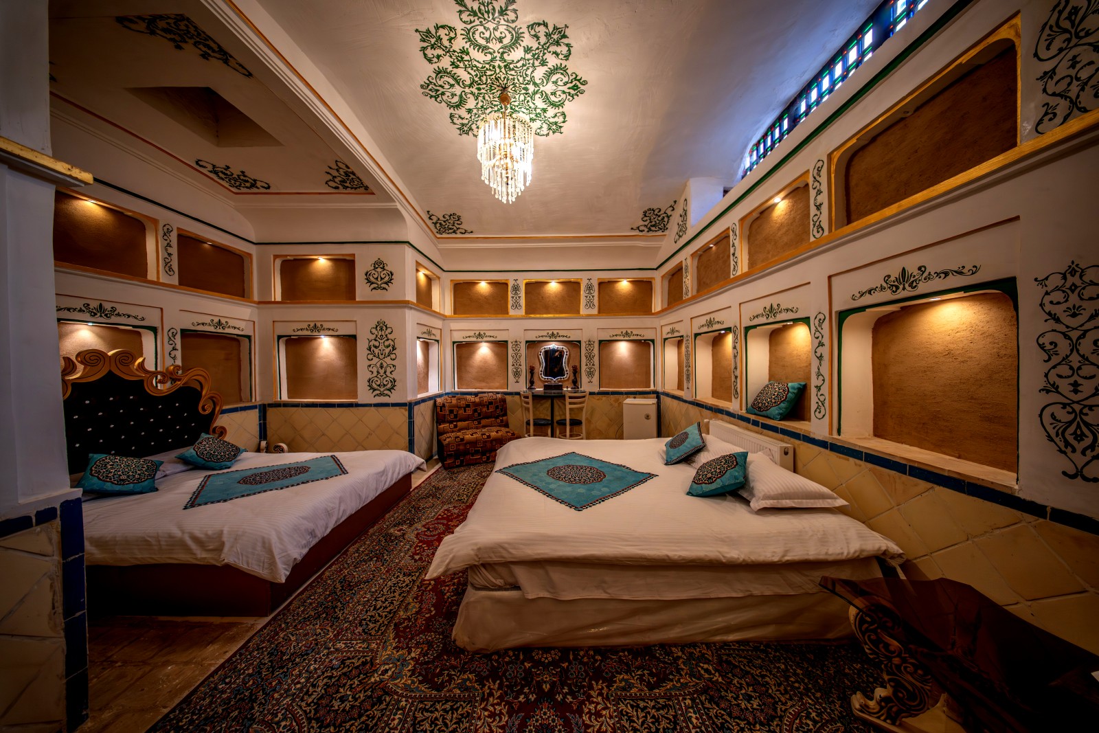 اتاق ماه عسل-بوتیک هتل سنتی توریستی 600ساله گیوا یزد اتاق ماه عسل-بوتیک هتل سنتی توریستی 600ساله گیوا یزد