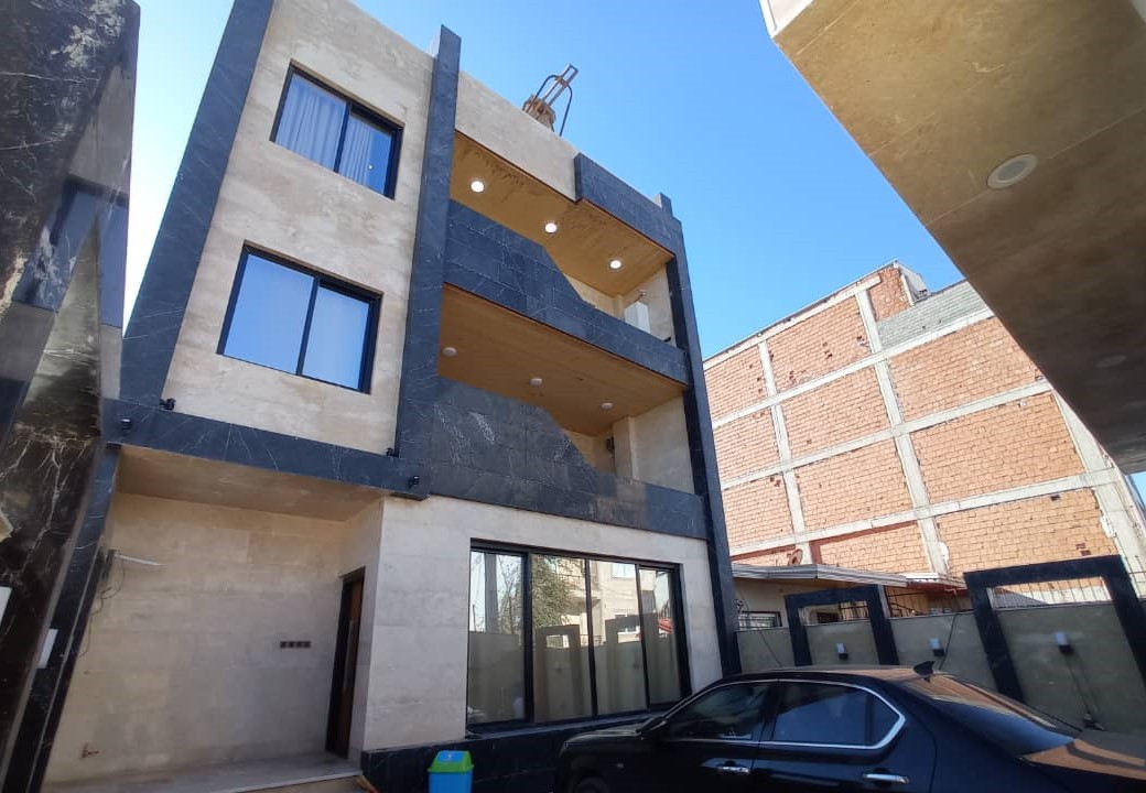 نمای بیرونی ساختمان