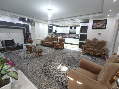 واحد تک خواب در مرکز شهر واحد تک خواب در مرکز شهر