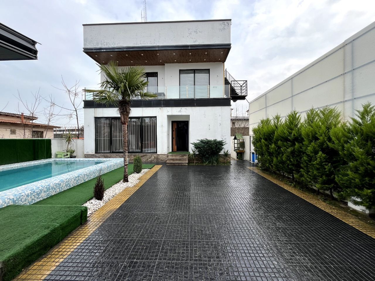 نمای ساختمان