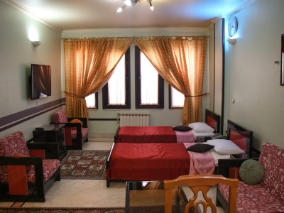آپارتمان تک خوابه‌ی بزرگ و 4 نفره
