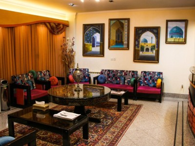 آپارتمان تک خوابه‌ 3 نفره