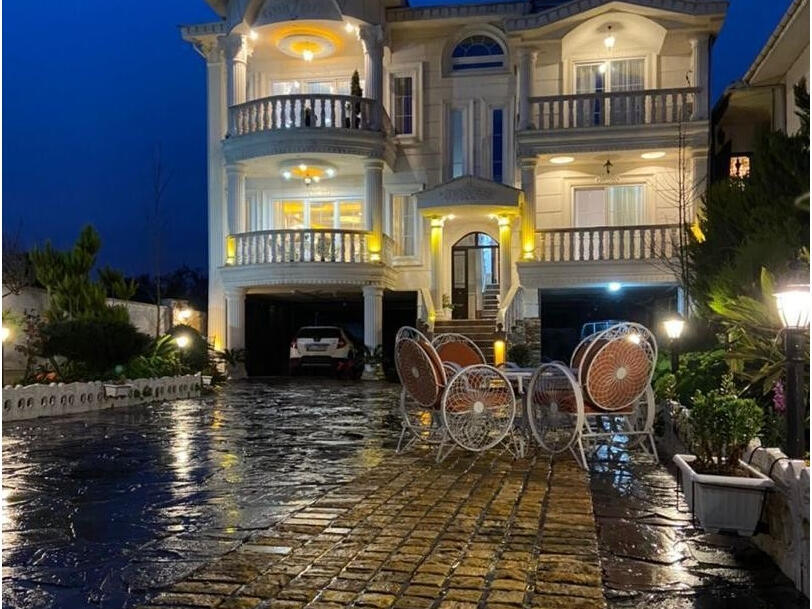 نمای ساختمان