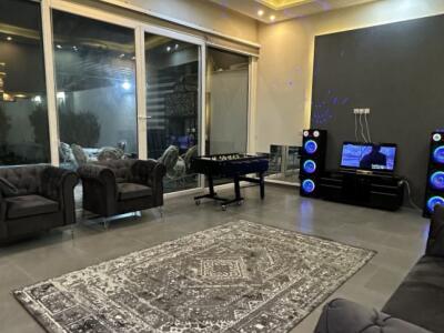 ویلای مدرن دو خوابه با استخر آبگرم ویلای مدرن دو خوابه با استخر آبگرم