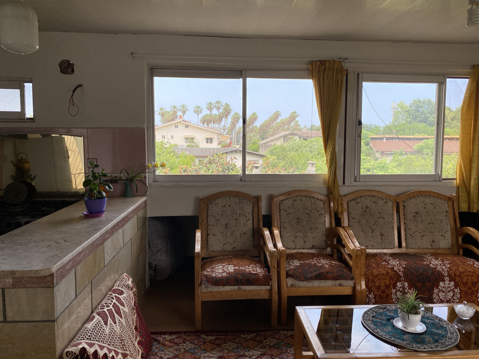 پذیرایی منظره بسیار زیبا