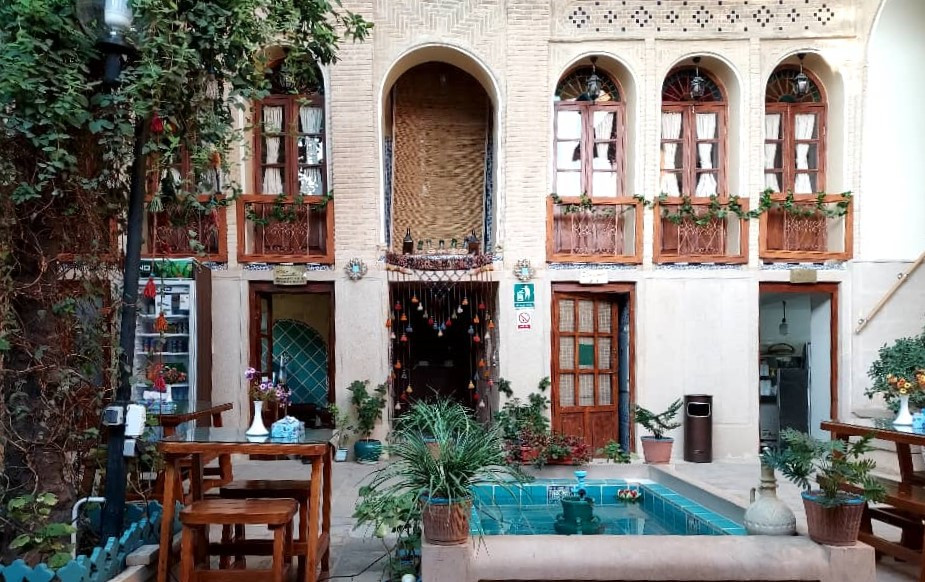 نمای اقامتگاه
