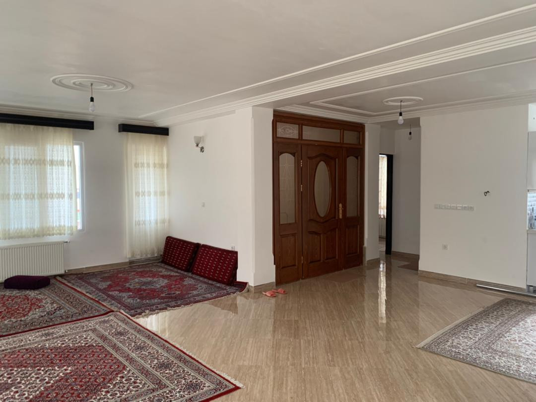 طبقه همکف
